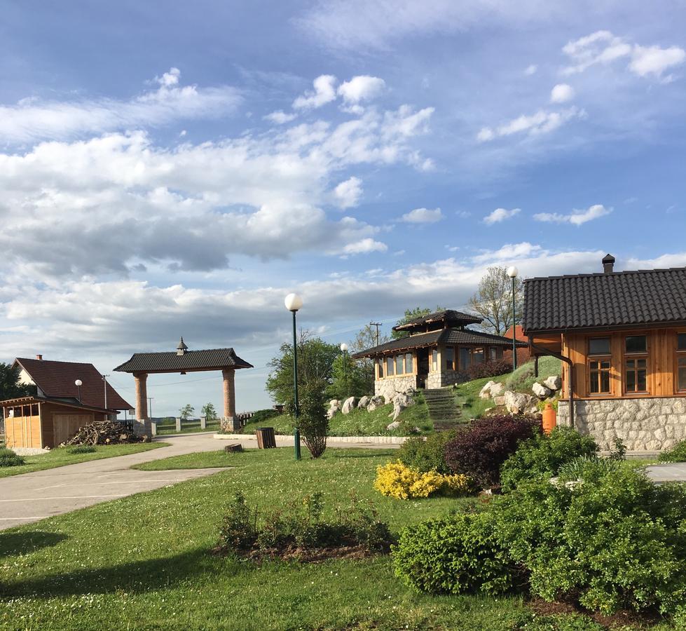 Вілла Nacionalna Kuca Bajo Mackat Екстер'єр фото