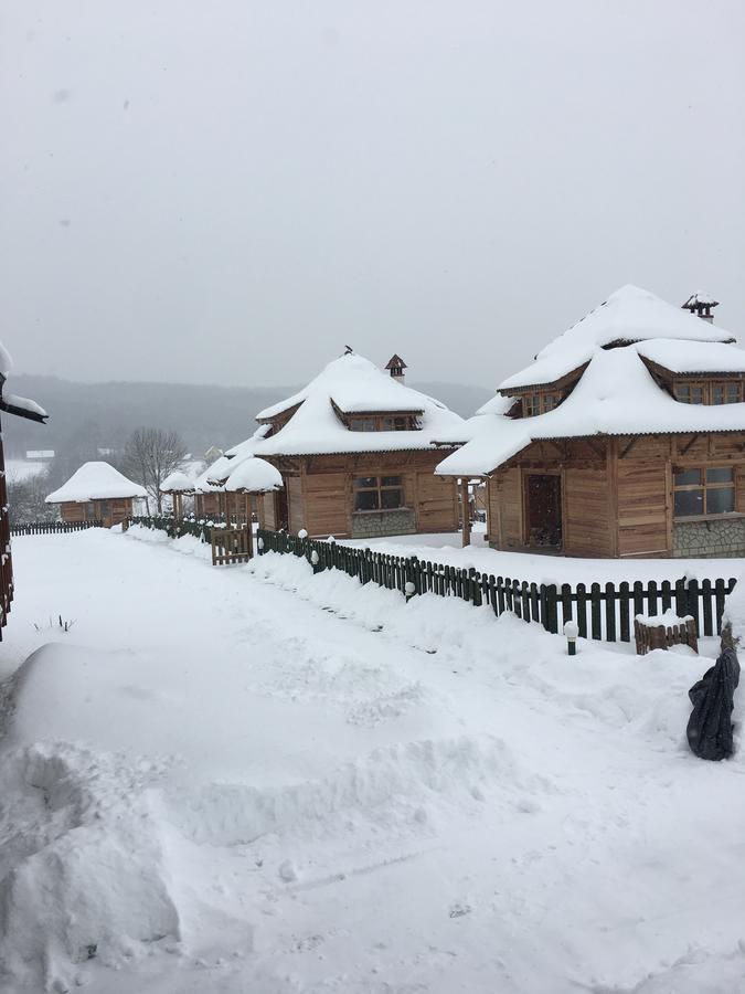 Вілла Nacionalna Kuca Bajo Mackat Екстер'єр фото