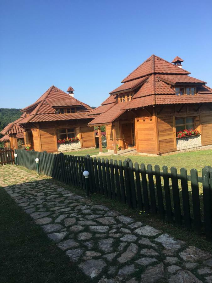 Вілла Nacionalna Kuca Bajo Mackat Екстер'єр фото